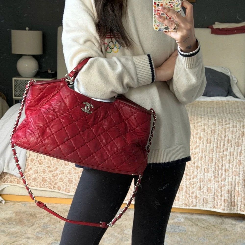 Authentic RARE Iridescent Chanel Tote - Picture 11 of 13